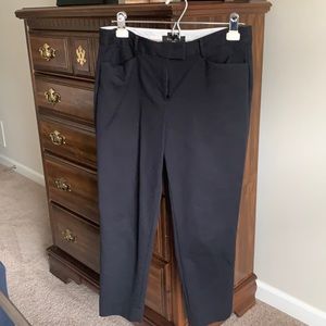 Talbot’s 6 Petite Hampshire slacks. Black. Curvy fit.